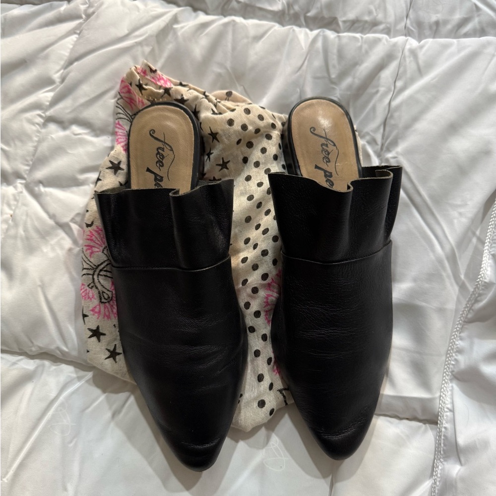 Free People Black Leather Women's Mules